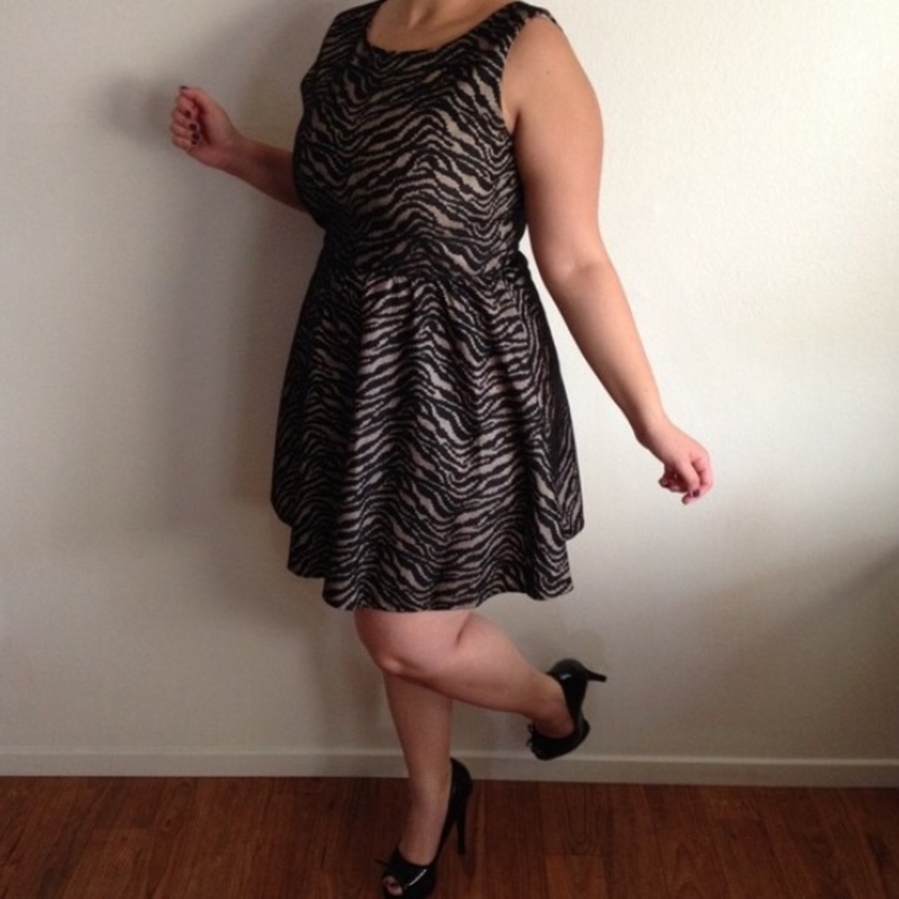 Black & Nude Pattern Dress